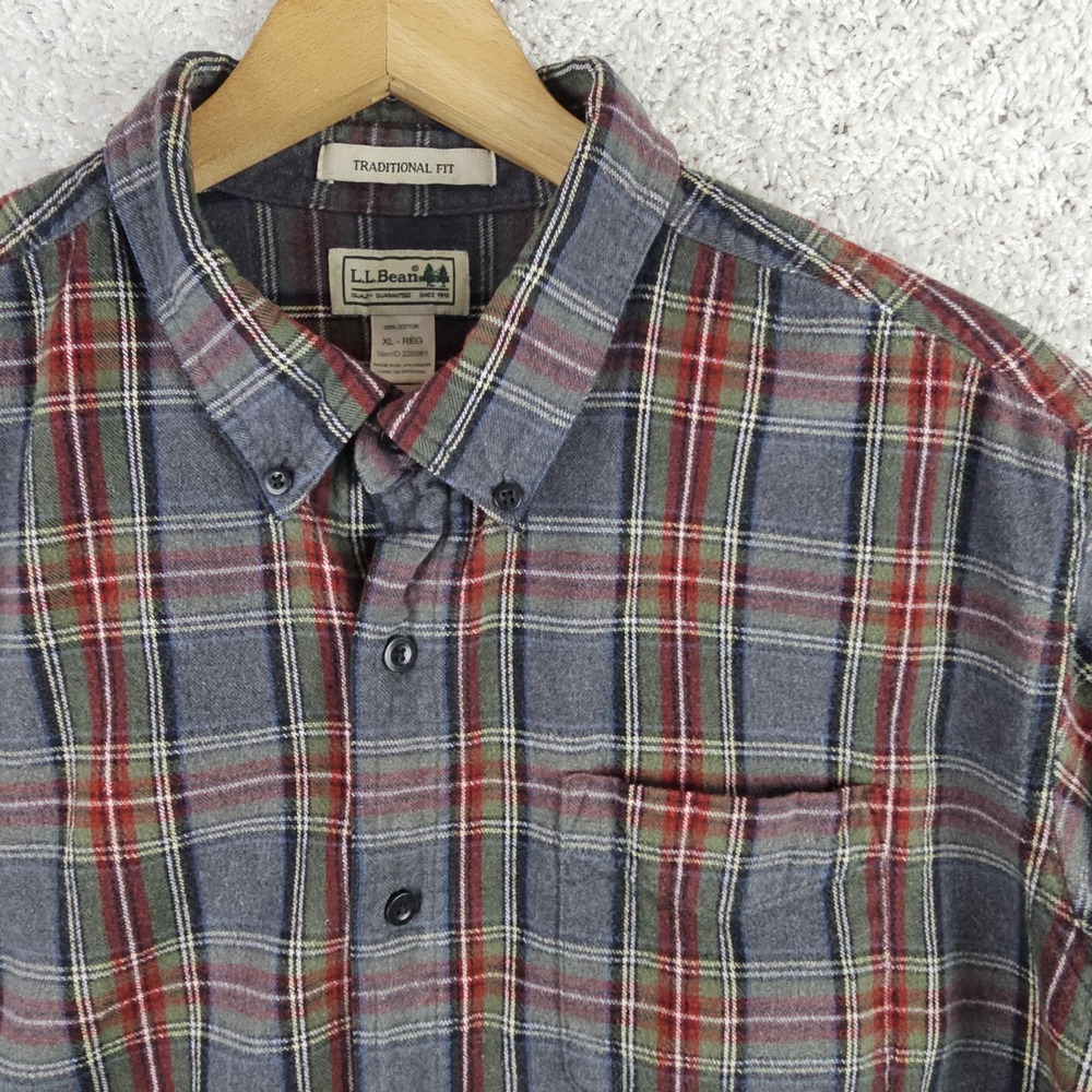 LL Bean Scotch Plaid Flannel Shirt Mens XL Traditional Fit 228061 Gray Green Red